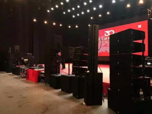 并满足特定的声学应用需求