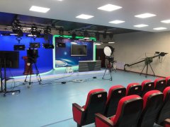 着力锻造一支业务精湛、作风优良的新闻工作者