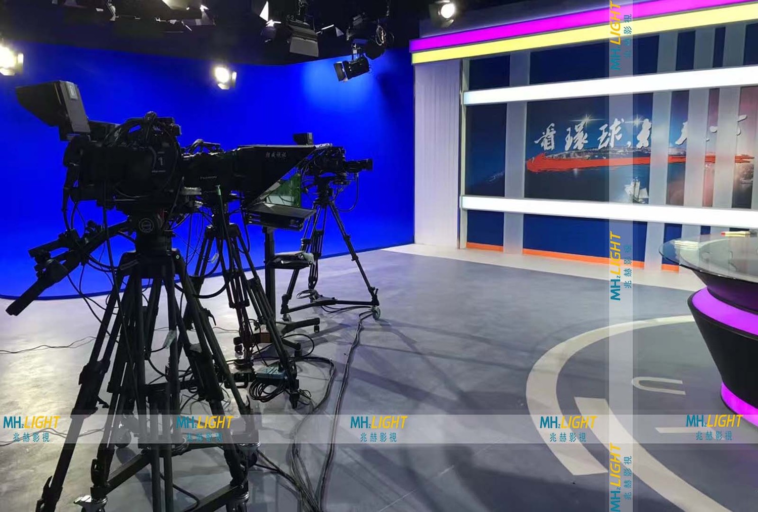 下盘尺寸（宽35CM X 深40CM可转方向）