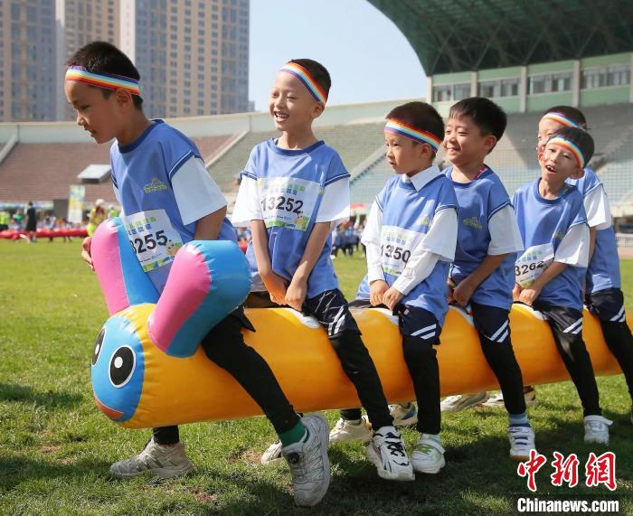 萌宝激战运动场，第四届山西少儿体育周在太原