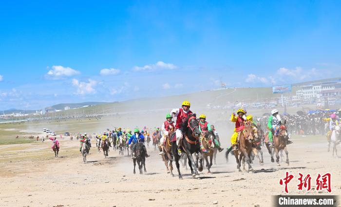 那曲恰青羌塘赛马节10公里